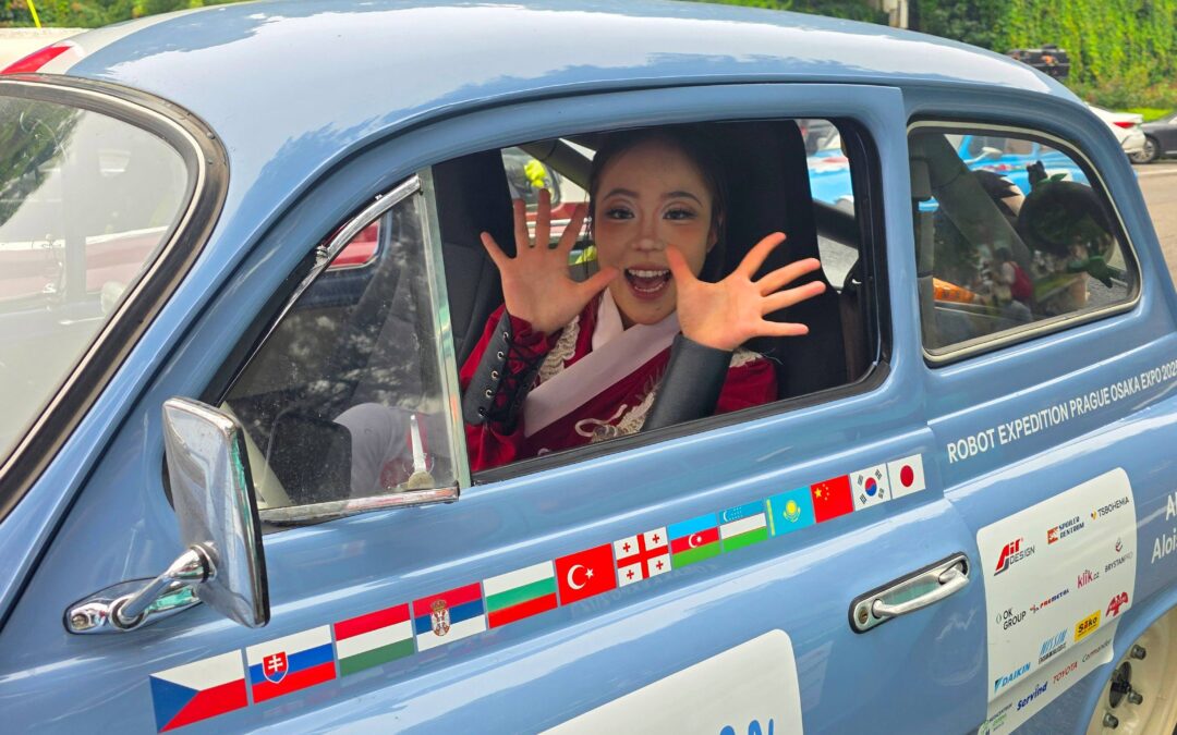 Z Prahy do Pekingu za tři týdny v historických vozech. České expedici se povedlo skoro nemožné